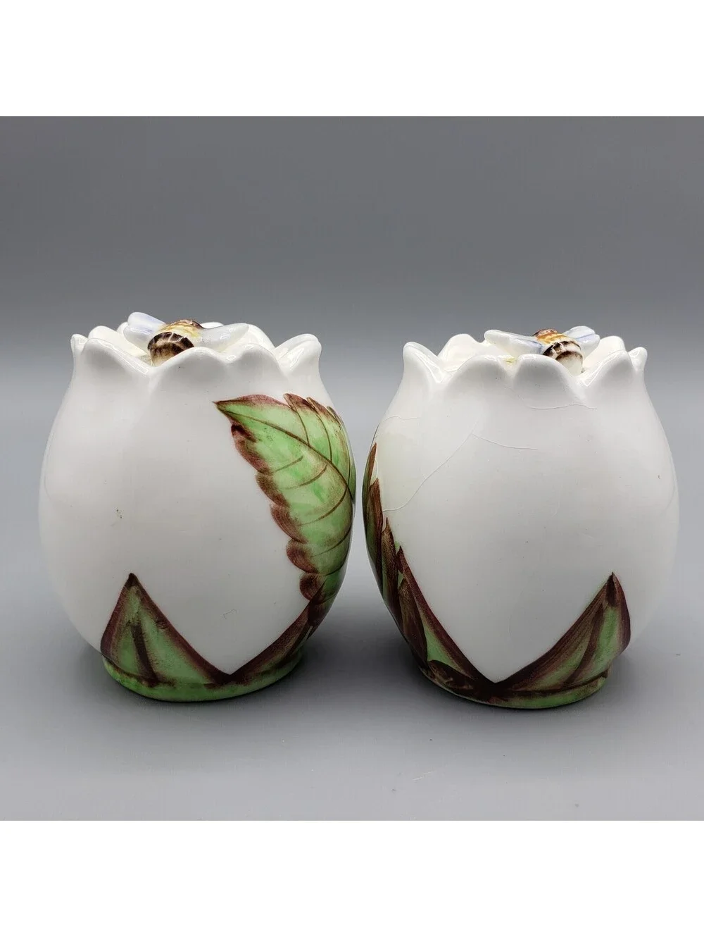 Vintage Lefton Bee Line Salt & Pepper Shaker Set Bumble Bee Ceramic #1288 Japan